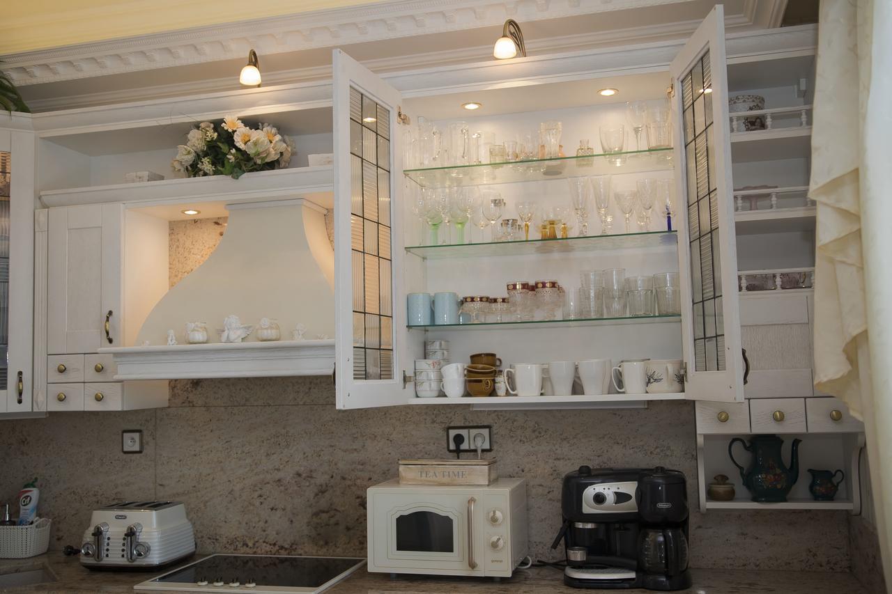 Apartman Nostalgia Κάρλοβι Βάρι Εξωτερικό φωτογραφία